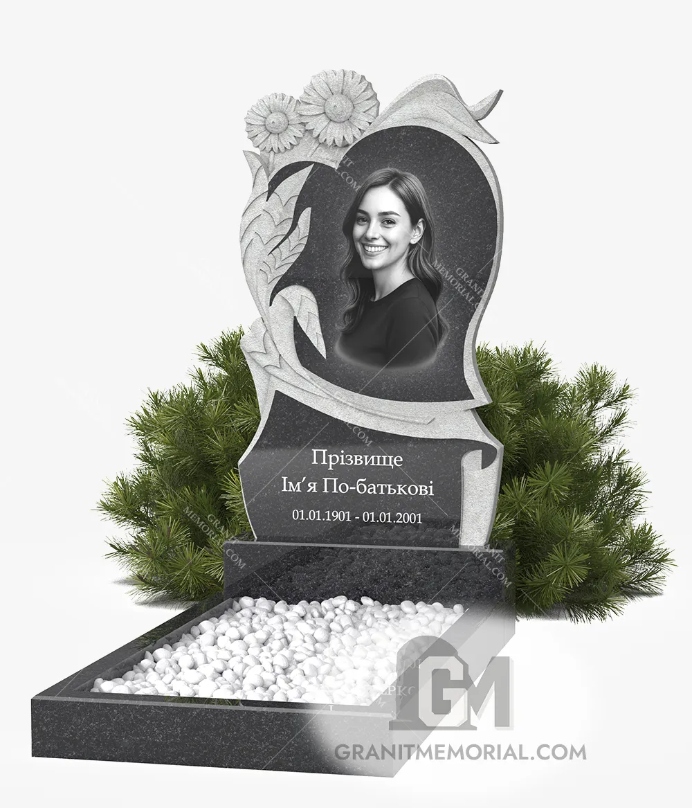 Памятник с резными цветами